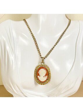 Cameo Pendant Vintage Victorian Revival Gold Tone Etched Back 25in B11